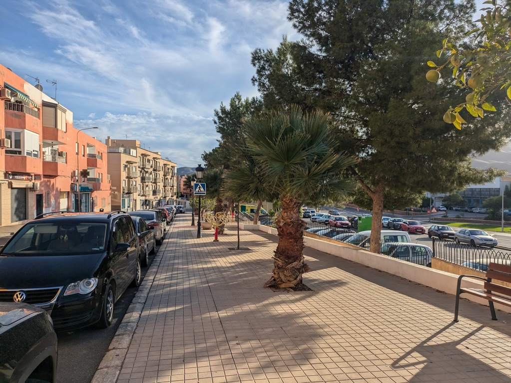 Zona verde Calle Sevilla